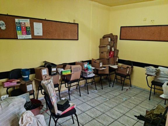 Imagem Sala Comercial para Alugar, 15 m² em Campo Grande - Rio De Janeiro Imagem Sala Comercial para Alugar, 15 m² em Campo Grande - Rio De Janeiro