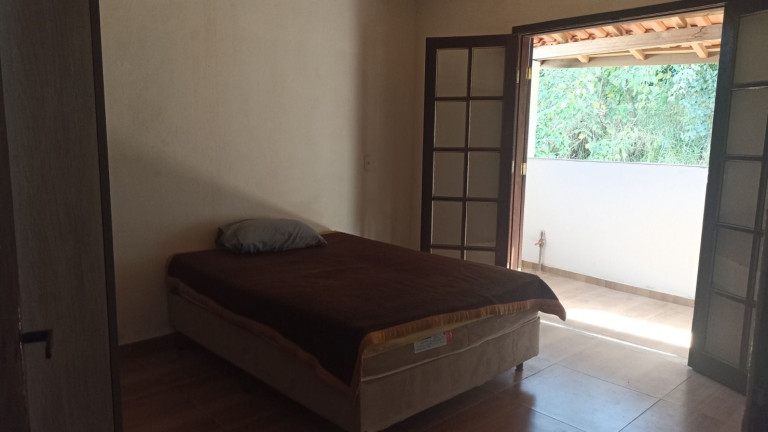 Imagem Casa com 2 Quartos à Venda, 80 m² em Vila Amelia - Paraibuna Imagem Casa com 2 Quartos à Venda, 80 m² em Vila Amelia - Paraibuna