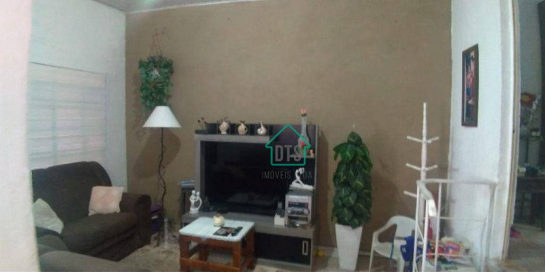 Imagem Casa com 7 Quartos à Venda, 180 m² em Vila União (zona Leste) - São Paulo