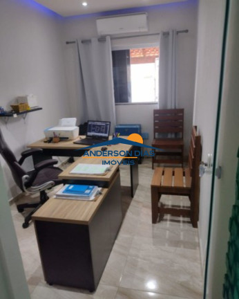 Imagem Casa com 3 Quartos à Venda, 140 m² em Jardim Jaqueira - Caraguatatuba Imagem Casa com 3 Quartos à Venda, 140 m² em Jardim Jaqueira - Caraguatatuba