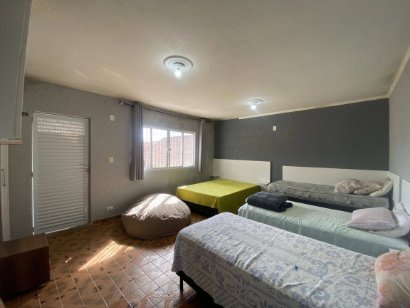 Casa com 3 Quartos à Venda,  em Guilhermina - Praia Grande