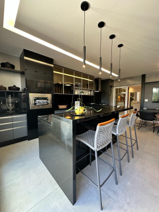 Imagem Casa com 4 Quartos à Venda, 450 m² em Boulevard Lagoa - Serra
