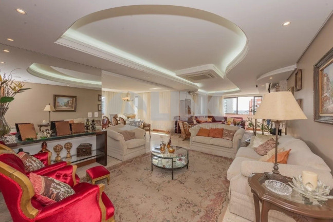 Apartamento com 3 Quartos à Venda, 201 m² em Moinhos De Vento - Porto Alegre