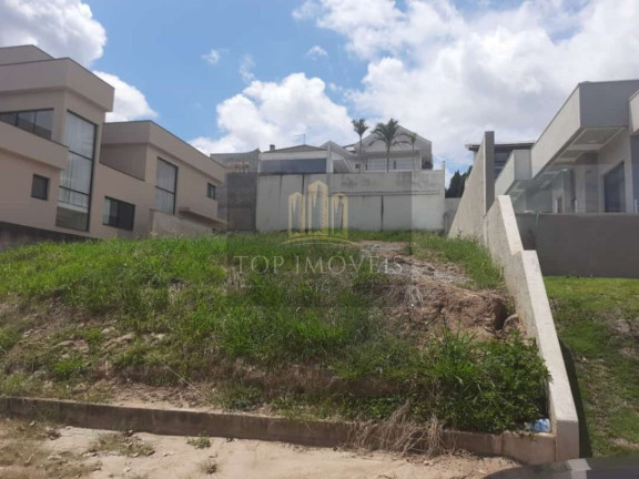 Terreno à Venda, 450 m² em Condomínio Residencial Jaguary - São José Dos Campos