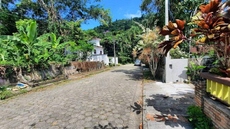 Imagem Terreno à Venda, 280 m² em Tabatinga - Caraguatatuba