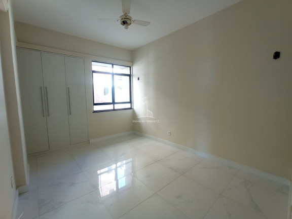 Imagem Apartamento com 3 Quartos à Venda, 136 m² em Meireles - Fortaleza
