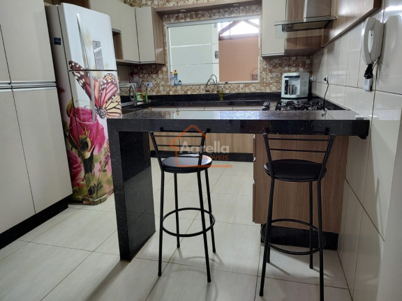 Imagem Casa com 3 Quartos à Venda, 150 m² em Jardim Boa Vista - Mogi Guaçu Imagem Casa com 3 Quartos à Venda, 150 m² em Jardim Boa Vista - Mogi Guaçu