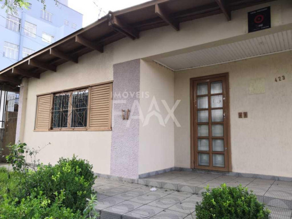Imagem Casa com 3 Quartos à Venda, 189 m² em Centro - Guarapuava Imagem Casa com 3 Quartos à Venda, 189 m² em Centro - Guarapuava