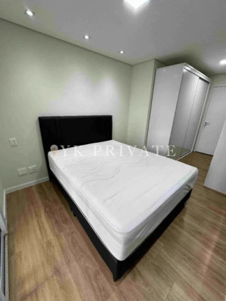 Imagem Apartamento com 3 Quartos à Venda, 136 m² em Vila Anastácio - São Paulo