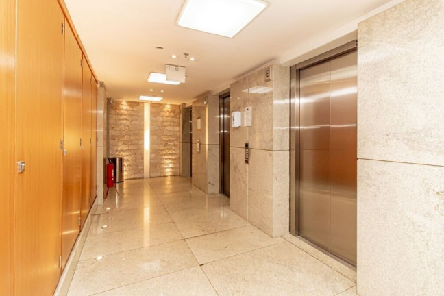 Imagem Sala Comercial à Venda, 40 m² em Praia De Belas - Porto Alegre Imagem Sala Comercial à Venda, 40 m² em Praia De Belas - Porto Alegre