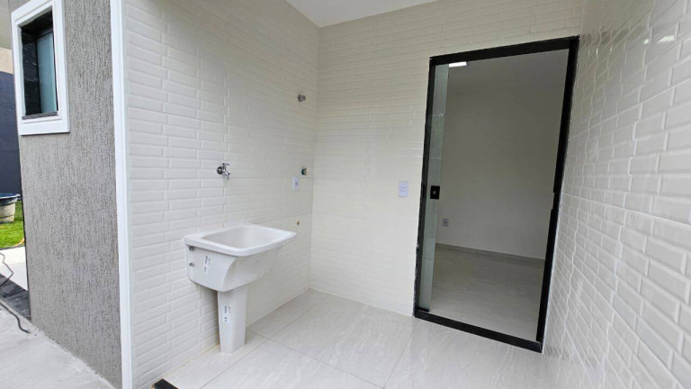 Imagem Apartamento com 2 Quartos à Venda,  em Parque Nanci - Maricá