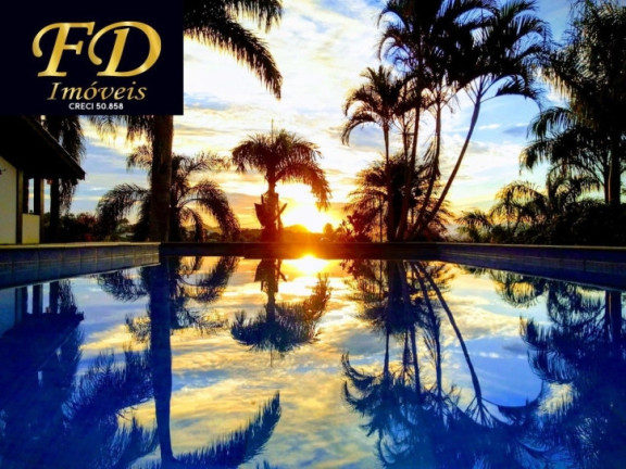 Imagem Chácara com 3 Quartos à Venda, 160 m² em Riviera Do Jaguari - Piracaia Imagem Chácara com 3 Quartos à Venda, 160 m² em Riviera Do Jaguari - Piracaia