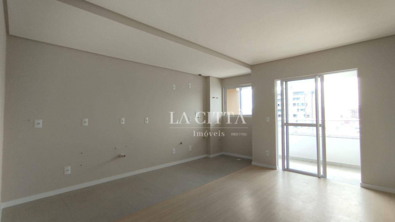 Imagem Apartamento com 2 Quartos à Venda ou Locação, 63 m² em Vila Operária - Itajaí Imagem Apartamento com 2 Quartos à Venda ou Locação, 63 m² em Vila Operária - Itajaí