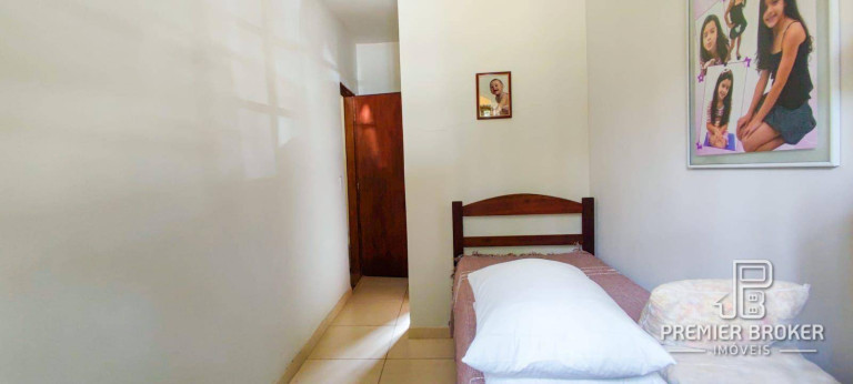 Imagem Casa com 4 Quartos à Venda, 180 m² em Parque Do Imbui - Teresópolis Imagem Casa com 4 Quartos à Venda, 180 m² em Parque Do Imbui - Teresópolis