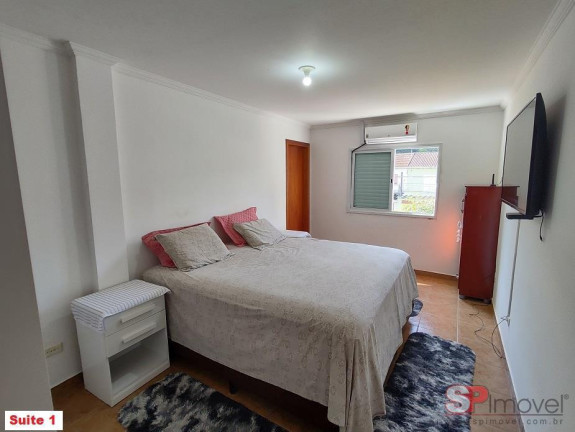Imagem Casa com 5 Quartos à Venda, 286 m² em Canto Do Forte - Praia Grande Imagem Casa com 5 Quartos à Venda, 286 m² em Canto Do Forte - Praia Grande