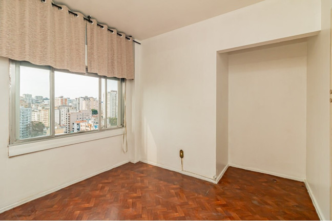 Imagem Apartamento com 3 Quartos à Venda, 78 m² em Centro Histórico - Porto Alegre Imagem Apartamento com 3 Quartos à Venda, 78 m² em Centro Histórico - Porto Alegre