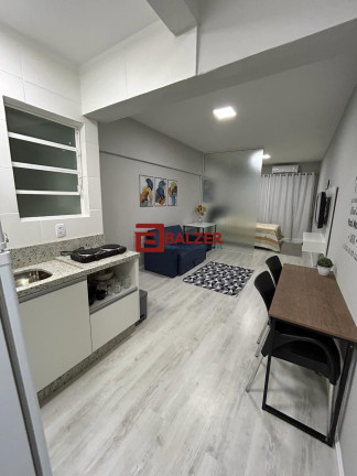 Imagem Apartamento com 1 Quarto à Venda, 40 m² em Centro - Florianópolis Imagem Apartamento com 1 Quarto à Venda, 40 m² em Centro - Florianópolis