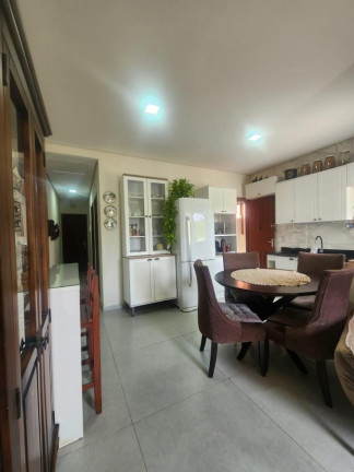 Imagem Casa com 2 Quartos à Venda, 60 m² em São João Do Rio Vermelho - Florianópolis Imagem Casa com 2 Quartos à Venda, 60 m² em São João Do Rio Vermelho - Florianópolis