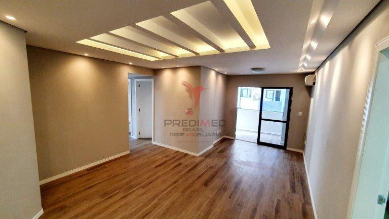 Imagem Apartamento com 3 Quartos à Venda, 121 m² em Centro - Balneário Camboriú Imagem Apartamento com 3 Quartos à Venda, 121 m² em Centro - Balneário Camboriú