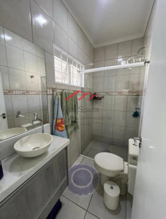 Imagem Casa com 2 Quartos à Venda, 100 m² em Jardim Interlagos - Hortolândia