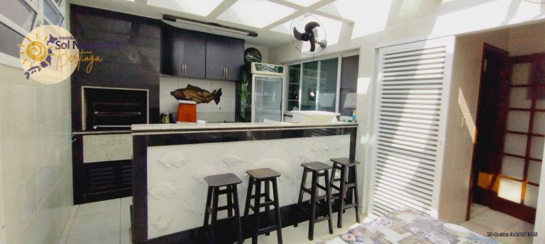 Imagem Casa de Vila com 4 Quartos à Venda, 230 m² em Indaiá - Bertioga Imagem Casa de Vila com 4 Quartos à Venda, 230 m² em Indaiá - Bertioga