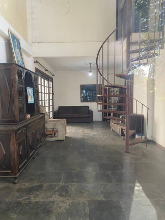 Imagem Casa com 3 Quartos à Venda, 1.000 m² em Bambuí - Maricá