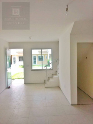 Imagem Casa de Condomínio com 3 Quartos à Venda, 96 m² em Lagoa Redonda - Fortaleza