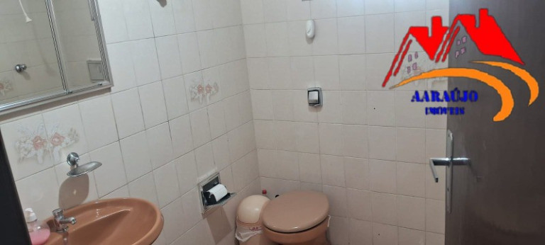 Imagem Casa com 3 Quartos à Venda, 234 m² em Cipava - Osasco Imagem Casa com 3 Quartos à Venda, 234 m² em Cipava - Osasco