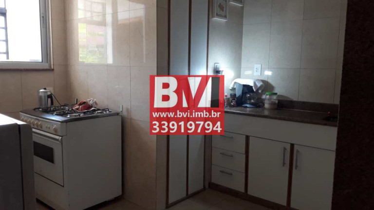 Imagem Casa com 5 Quartos à Venda, 210 m² em Vila Kosmos - Rio De Janeiro