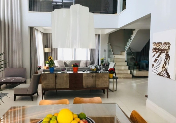 Imóvel com 3 Quartos à Venda, 272 m² em Moema - São Paulo