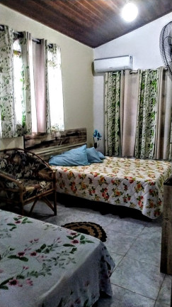 Imagem Sobrado com 3 Quartos à Venda, em Bracuí (cunhambebe) - Angra Dos Reis Imagem Sobrado com 3 Quartos à Venda, em Bracuí (cunhambebe) - Angra Dos Reis