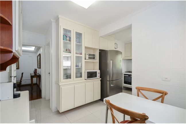 Imagem Apartamento com 4 Quartos à Venda, 220 m² em Panamby - São Paulo