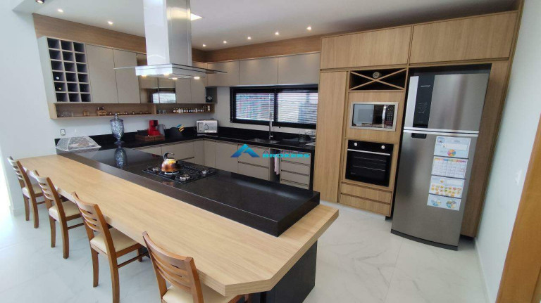 Imagem Casa com 3 Quartos à Venda, 340 m² em Caxambu - Jundiaí Imagem Casa com 3 Quartos à Venda, 340 m² em Caxambu - Jundiaí