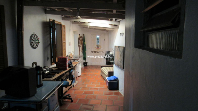 Imagem Casa com 4 Quartos à Venda, 100 m² em Centro - Concórdia Imagem Casa com 4 Quartos à Venda, 100 m² em Centro - Concórdia