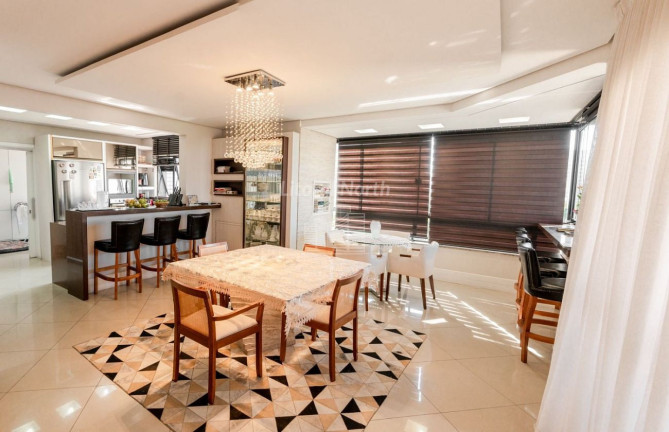 Imagem Apartamento com 4 Quartos à Venda, 280 m² em Centro - Itajaí