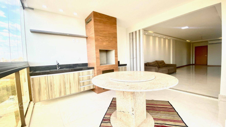 Imagem Apartamento com 3 Quartos para Alugar, 170 m² em Marista - Colatina Imagem Apartamento com 3 Quartos para Alugar, 170 m² em Marista - Colatina