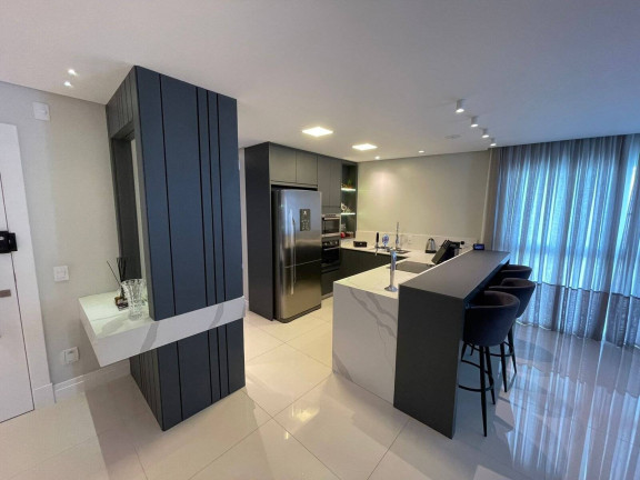 Imagem Apartamento com 3 Quartos à Venda, 126 m² em Centro - Balneário Camboriú Imagem Apartamento com 3 Quartos à Venda, 126 m² em Centro - Balneário Camboriú