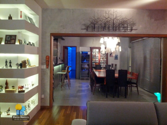 Imagem Apartamento com 4 Quartos à Venda, 248 m² em Centro - Florianópolis Imagem Apartamento com 4 Quartos à Venda, 248 m² em Centro - Florianópolis