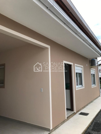 Imagem Casa com 3 Quartos à Venda, 105 m² em Florianópolis Imagem Casa com 3 Quartos à Venda, 105 m² em Florianópolis