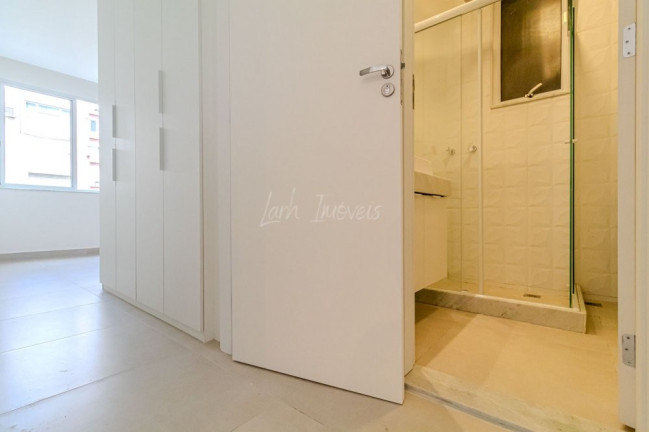 Imagem Apartamento com 3 Quartos à Venda, 133 m² em Copacabana - Rio De Janeiro