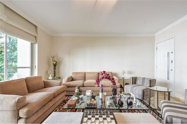 Imagem Apartamento com 3 Quartos à Venda, 175 m² em Moema - São Paulo