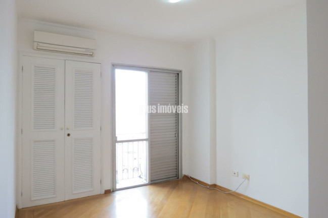Imagem Apartamento com 3 Quartos à Venda, 220 m² em Pinheiros - São Paulo Imagem Apartamento com 3 Quartos à Venda, 220 m² em Pinheiros - São Paulo