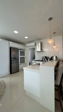 Imagem Apartamento com 3 Quartos à Venda, 129 m² em Meia Praia - Itapema Imagem Apartamento com 3 Quartos à Venda, 129 m² em Meia Praia - Itapema