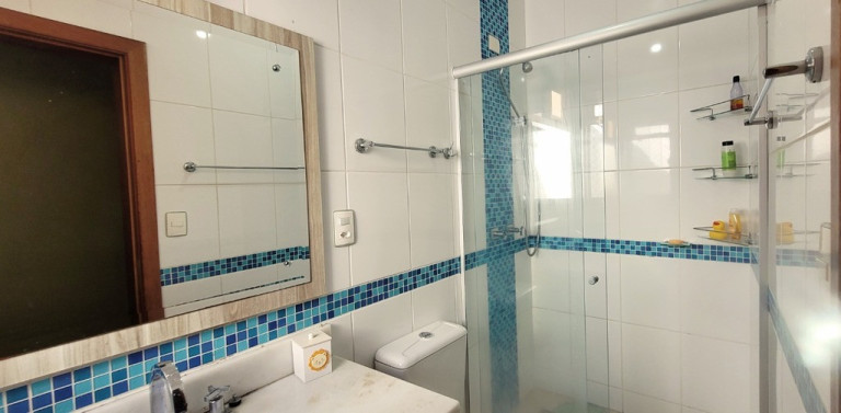 Imagem Imóvel com 2 Quartos à Venda, 55 m² em Cristal - Porto Alegre Imagem Imóvel com 2 Quartos à Venda, 55 m² em Cristal - Porto Alegre