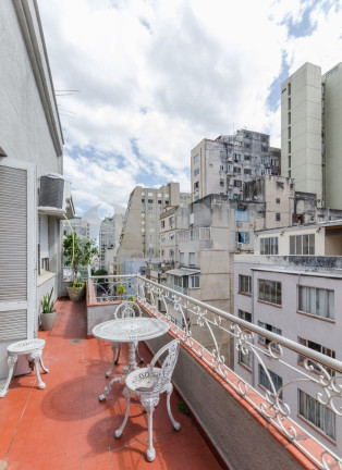 Imagem Apartamento com 3 Quartos à Venda, 203 m² em Centro Histórico - Porto Alegre Imagem Apartamento com 3 Quartos à Venda, 203 m² em Centro Histórico - Porto Alegre