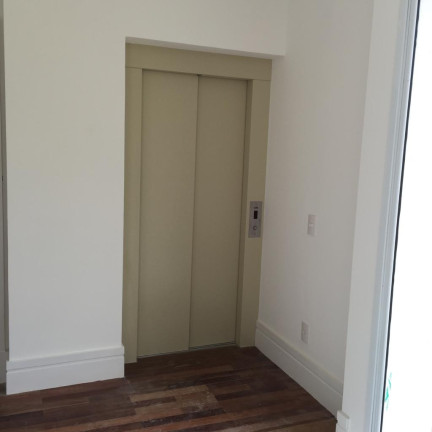 Imagem Casa de Condomínio com 5 Quartos à Venda, 530 m² em Alpha Sitio - Alphaville