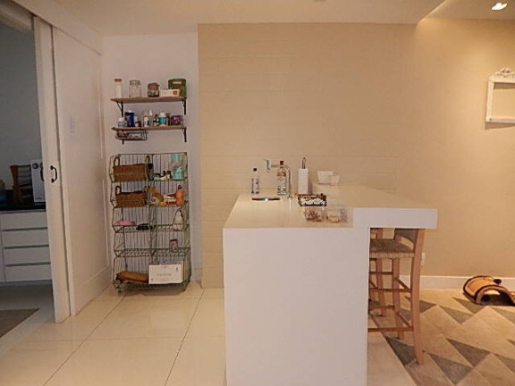 Imagem Apartamento com 2 Quartos à Venda,  em Leblon - Rio De Janeiro