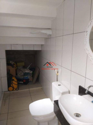 Imagem Casa com 2 Quartos à Venda, 196 m² em Indaiá - Caraguatatuba