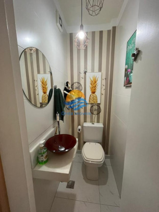 Imagem Casa de Condomínio com 2 Quartos à Venda, 127 m² em Marapé - Santos