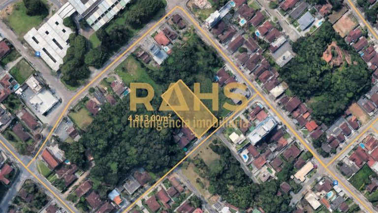 Terreno à Venda, 4.813 m² em Anita Garibaldi - Joinville